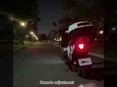 Feux d'ambiance à l'intérieur de la voiture