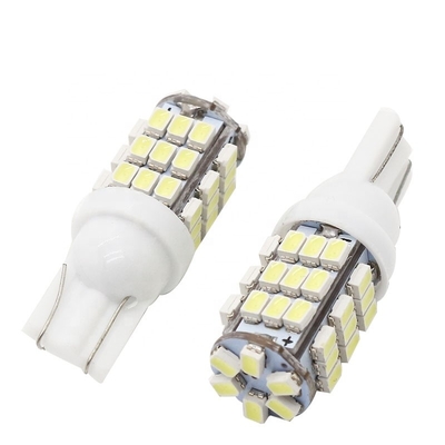À l'intérieur de la lampe intérieure de largeur des ampoules 12v de phares de la voiture T10 3014 42SDM