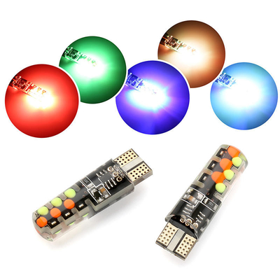 Luminosité Nouveau type de voiture intérieur ampoule LED T10 5050 6SMD couleur RGB Avec RGB Avec lampes clignotantes stroboscopiques à distance