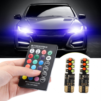 Luminosité Nouveau type de voiture intérieur ampoule LED T10 5050 6SMD couleur RGB Avec RGB Avec lampes clignotantes stroboscopiques à distance