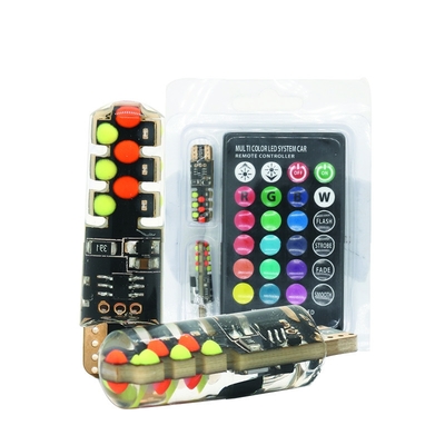 Luminosité Nouveau type de voiture intérieur ampoule LED T10 5050 6SMD couleur RGB Avec RGB Avec lampes clignotantes stroboscopiques à distance
